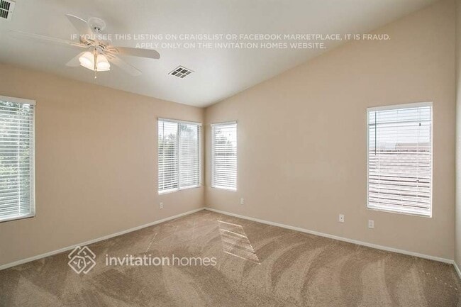 Building Photo - 2731 Enchanted Isle St