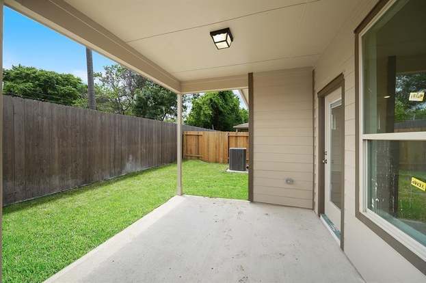 Building Photo - 8647 Cedardale Park Dr