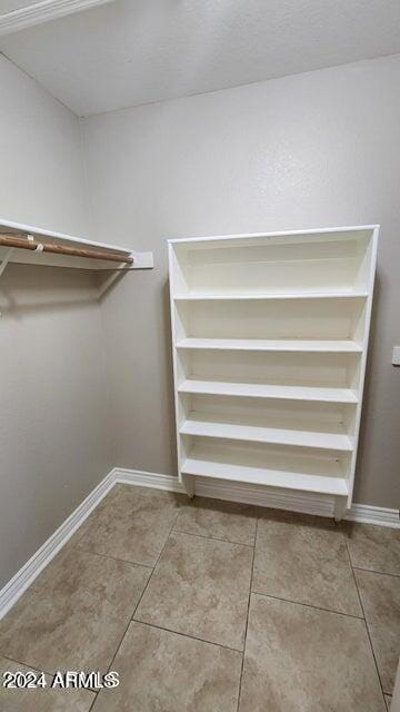 Building Photo - 211 E Tremaine Ave