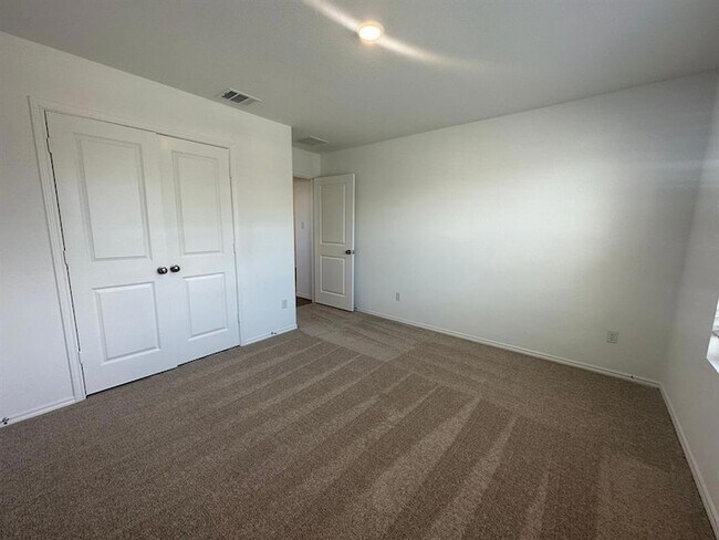 Building Photo - 4116 Home Pl Rd