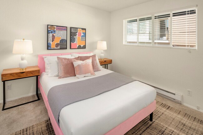 Building Photo - 3124 NE 147th St