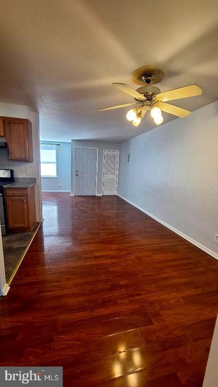 Building Photo - 1821 Hartranft St