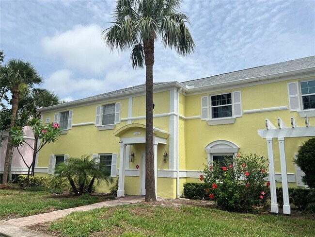 Building Photo - 201 Pompano Dr SE