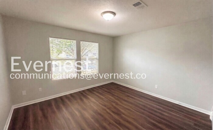 Building Photo - 124 Blackwell Ct