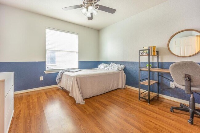 Building Photo - 3115 Orange St