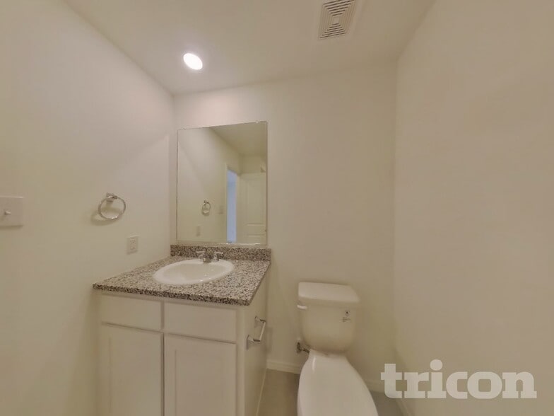 Building Photo - 140 Cornstalk Ln