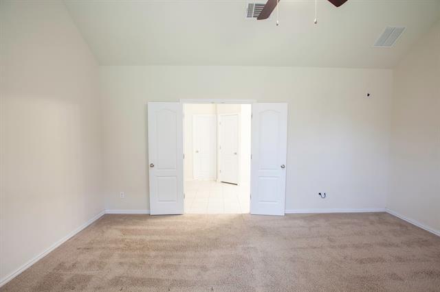 Building Photo - 5601 Fremont Dr