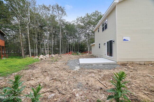 Building Photo - 458 Country Pl Dr