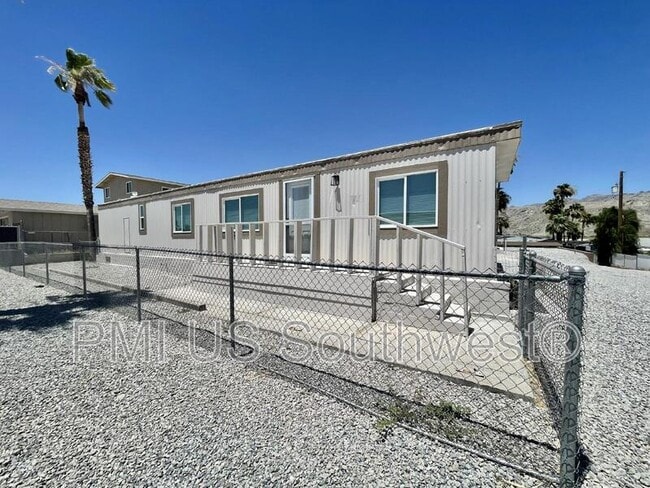 Primary Photo - 437 Riverfront Dr