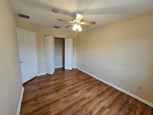 Building Photo - 2022 Marsh Harbor Dr