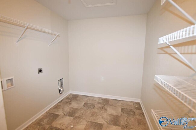 Building Photo - 226 Harold Murphy Dr