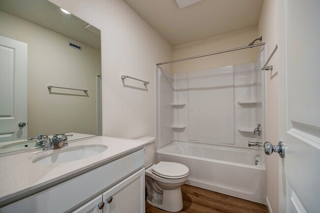 Building Photo - 5935 Hawkweed Dr