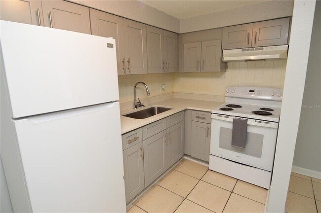 Building Photo - 11734 N 14th St