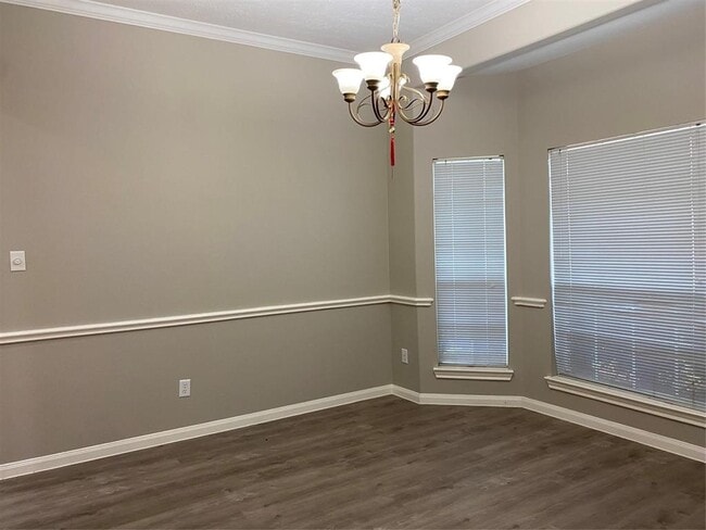 Building Photo - 18215 Linden Forest Ln