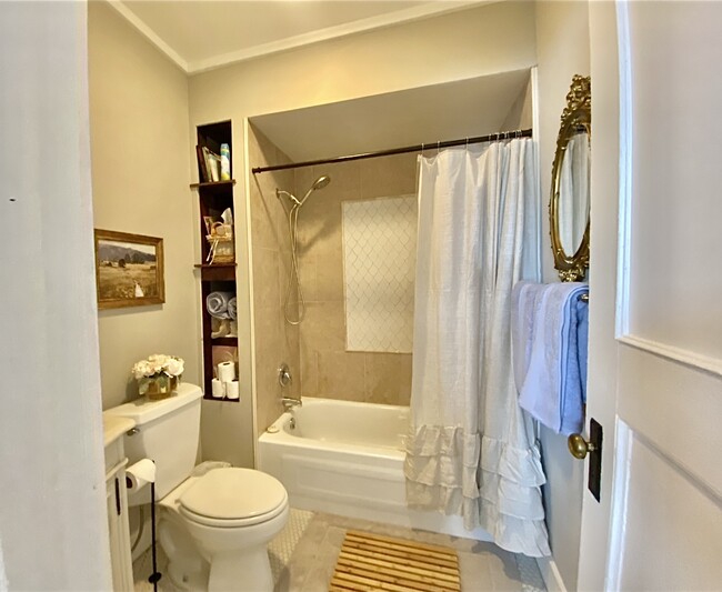 Bathroom - 380 W Ridge Rd