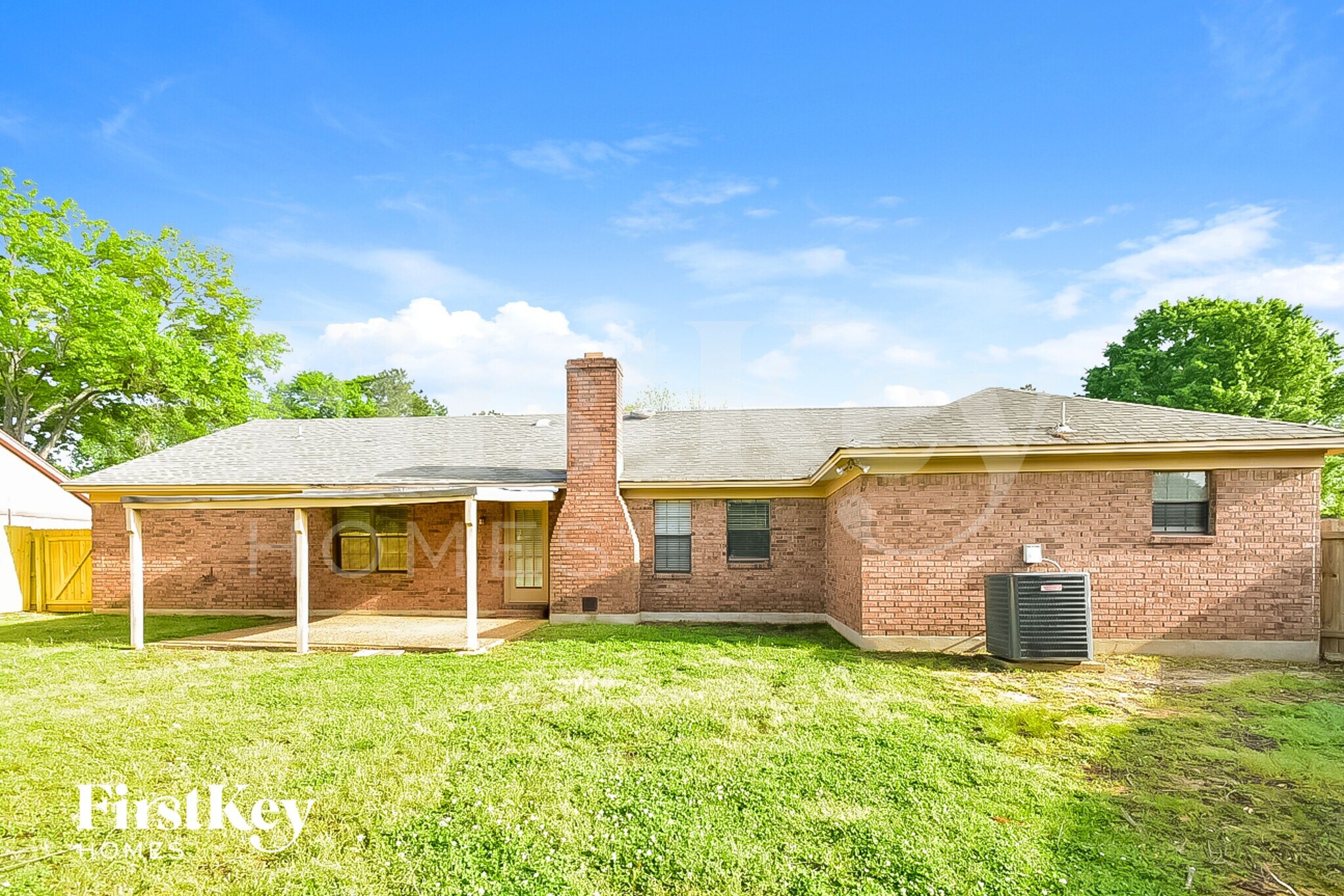 Building Photo - 7357 Doncaster Ln