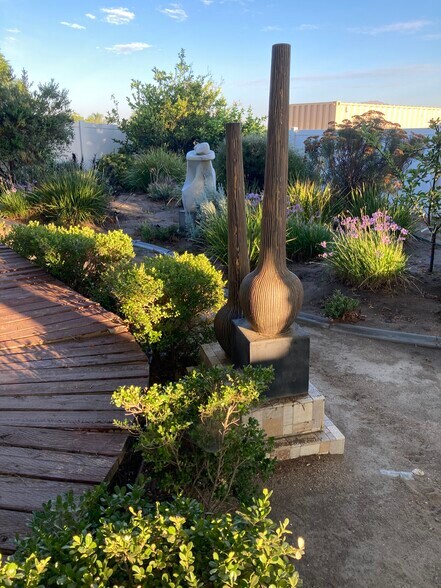 Building Photo - 31264 Contour Ave