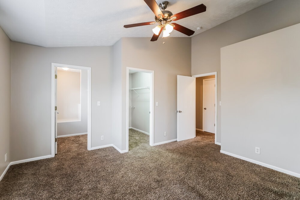 Building Photo - 6220 Maravian Dr