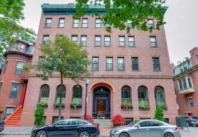 Building Photo - 79 Chandler St