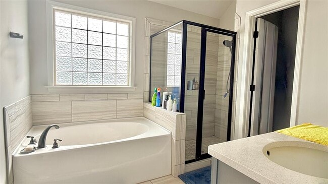 Building Photo - 9196 Cres Lodge Cir