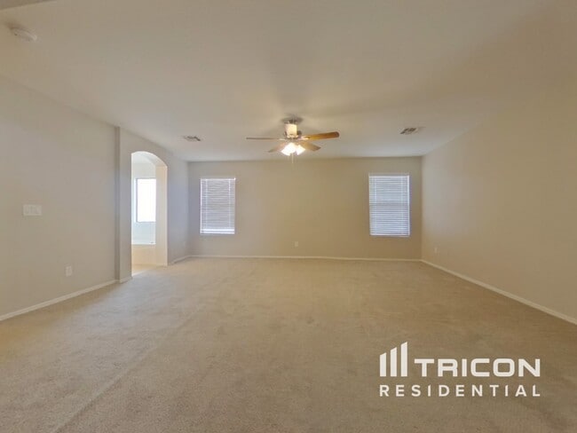 Building Photo - 23885 Chambers St