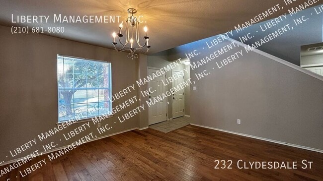 Building Photo - 232 Clydesdale St