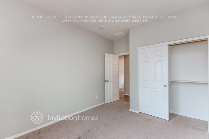 Building Photo - 17523 N 169th Dr