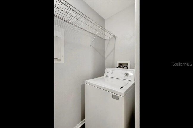 Building Photo - 1400 Gandy Blvd N