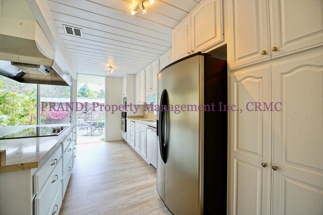 Building Photo - 1309 Idylberry Rd