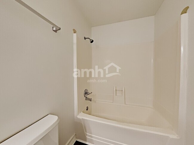 Building Photo - 603 Stone Meadow Ct