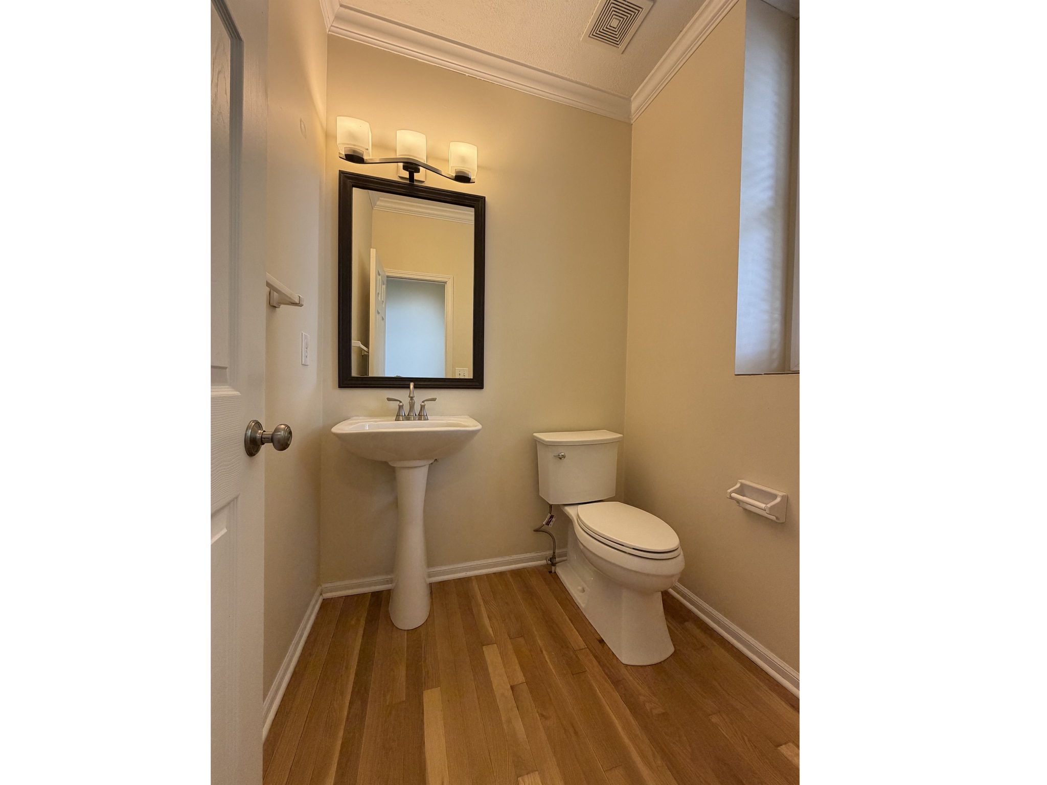 Building Photo - 13885 W 153rd Ter