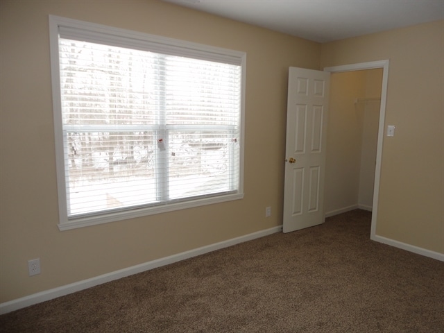 Building Photo - 8637 Trumpeter Dr