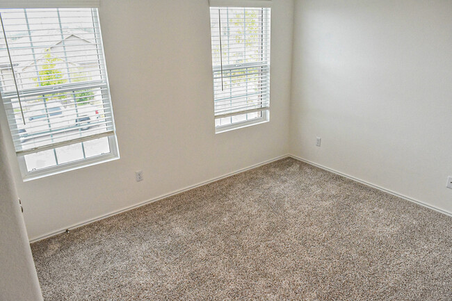 Bedroom2 - 1145 Toyah Dr