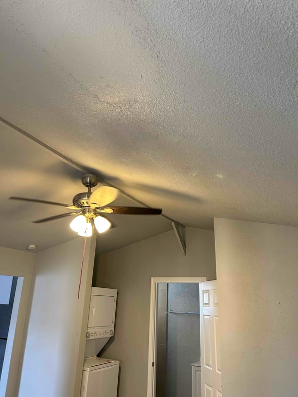 Building Photo - 343 N Harris Dr