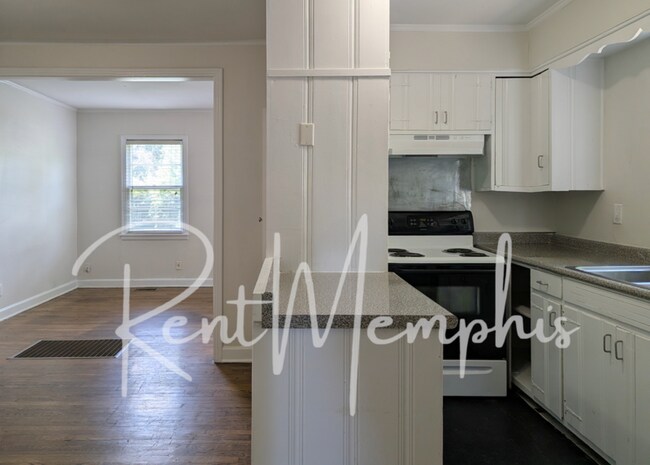 Building Photo - 72 S Larchmont Dr