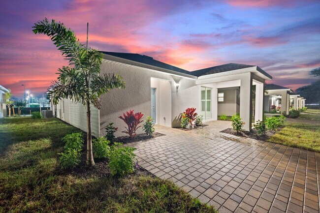 Building Photo - Deposit-Free! Modern, energy efficient hom...