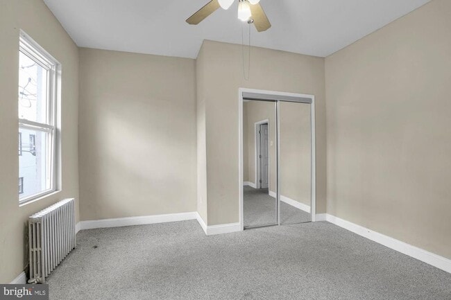 Building Photo - 443 Emily St