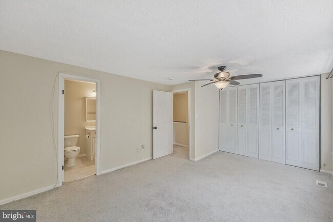 Building Photo - 7459 Aspenpark Rd