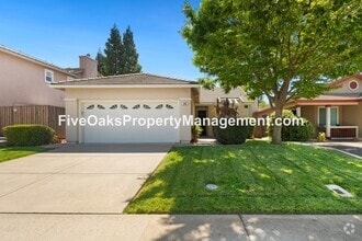 Building Photo - 885 Rathbone Cir
