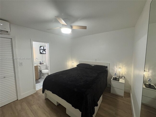 Building Photo - 2276 SW 2nd St