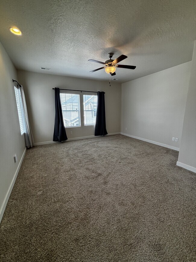 Building Photo - 4478 W 2550 N