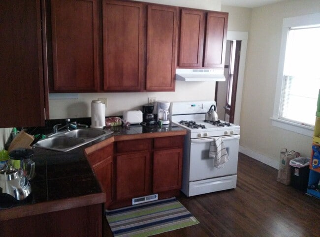 Building Photo - 2579 N Frederick Ave