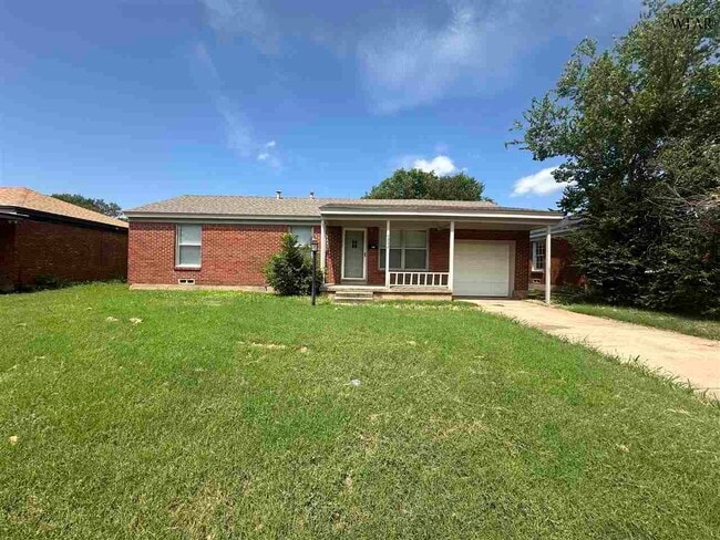 Primary Photo - 4332 Boren Ave