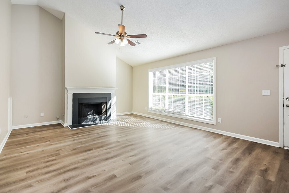 Building Photo - 3035 Wellcrest Dr NW