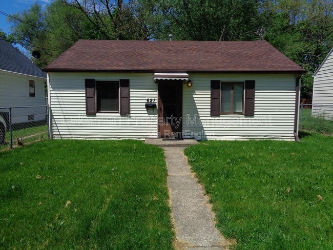 Building Photo - 621 Washburn Ave