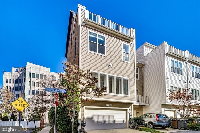 Building Photo - 1458 Piccard Dr