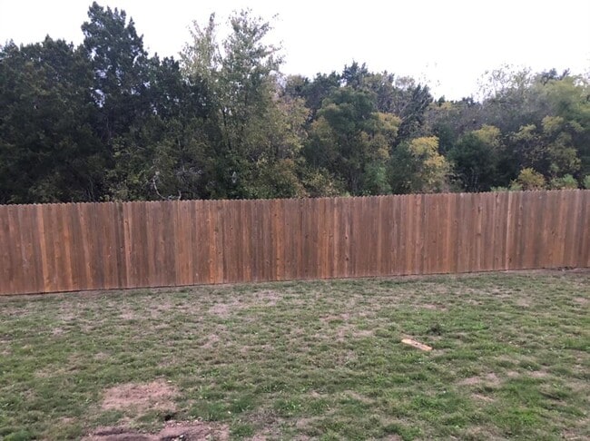 Building Photo - 3504 Blazeby Dr