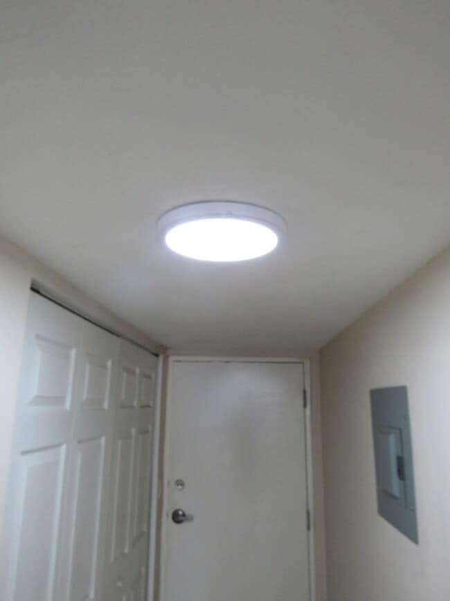 Building Photo - 3580 S Ocean Blvd