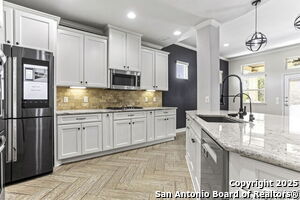 Building Photo - 8881 Highland Dawn