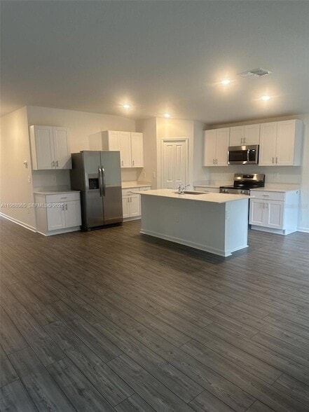 Building Photo - 8934 NW 135th Ave